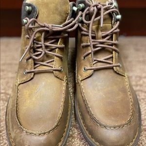 Mens Born Leather boots